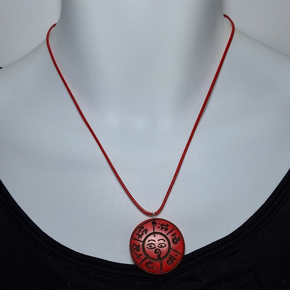Tibetan Buddhist Om Mani Padme Hum Red All-Seeing Eye Red Pendant Necklace